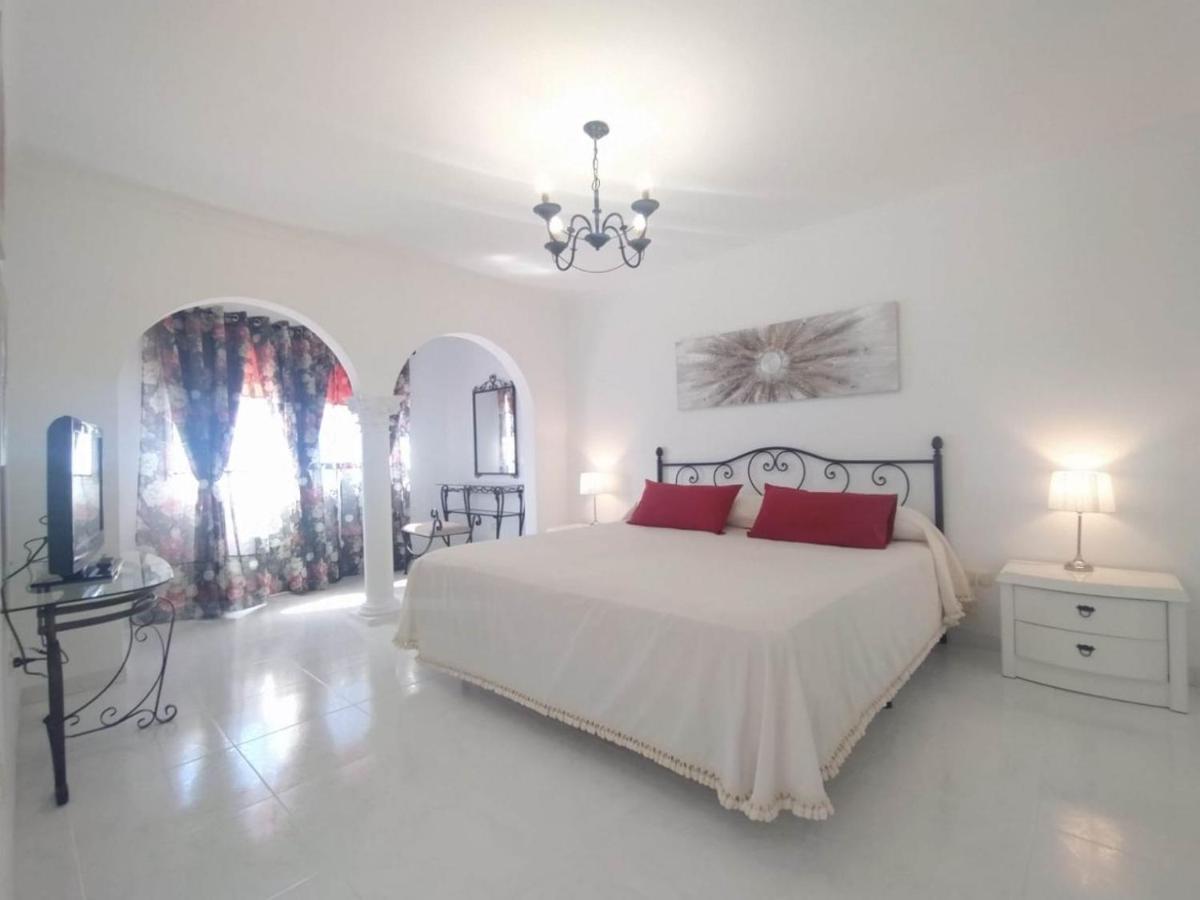 Tango House Ξενοδοχείο Arona  Εξωτερικό φωτογραφία