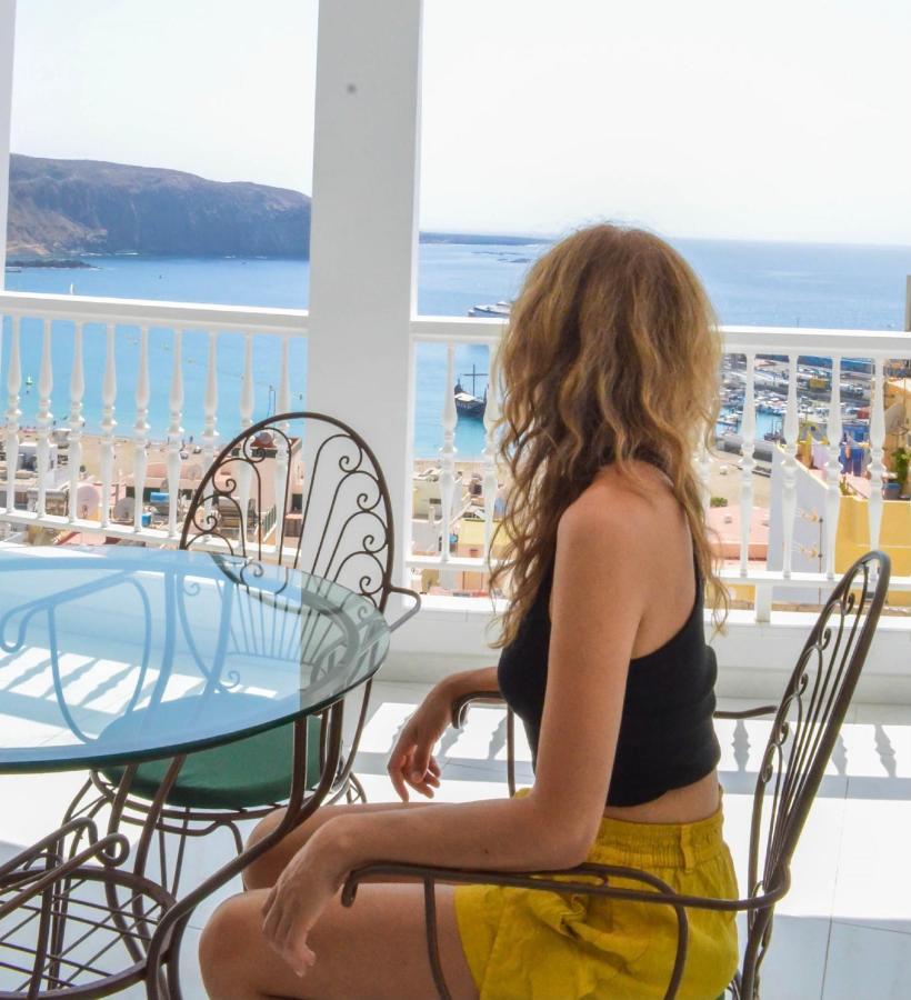 Tango House Ξενοδοχείο Arona  Εξωτερικό φωτογραφία