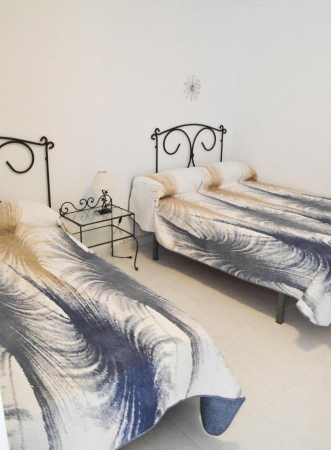 Tango House Ξενοδοχείο Arona  Εξωτερικό φωτογραφία